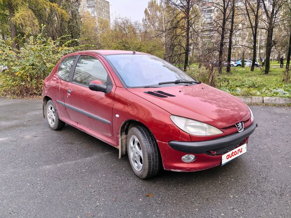 2001 Peugeot 206, красный - вид 2