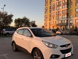2013 Hyundai ix35 I, белый, 1275000 рублей, вид 3