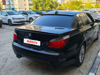 2005 BMW 5 серии 525i V (E60/E61), чёрный, 900000 рублей, вид 4