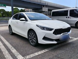 2022 Kia K3 II (China Market), белый, 1170000 рублей, вид 3