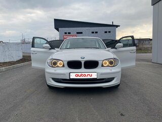 2011 BMW 1 серии 116i I (E81/E82/E87/E88) Рестайлинг, белый, 880000 рублей, вид 1