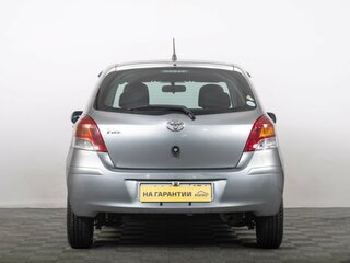 2008 Toyota Vitz II (XP90), серый, 639000 рублей, вид 4