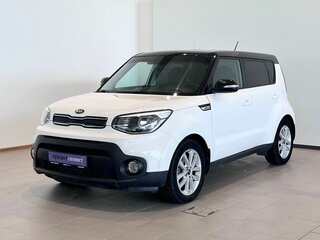 2018 Kia Soul II Рестайлинг, белый, 1620000 рублей, вид 1