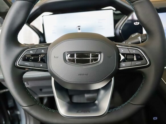 2026 Geely Monjaro I Рестайлинг, серый - вид 14