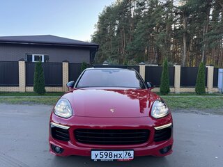 2016 Porsche Cayenne Diesel II Рестайлинг (958), красный, 4350000 рублей, вид 4