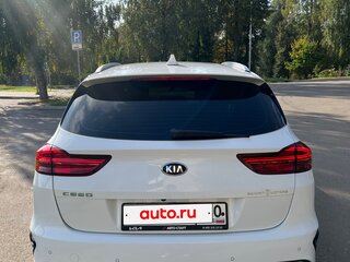 2019 Kia Ceed III, белый, 1800000 рублей, вид 4