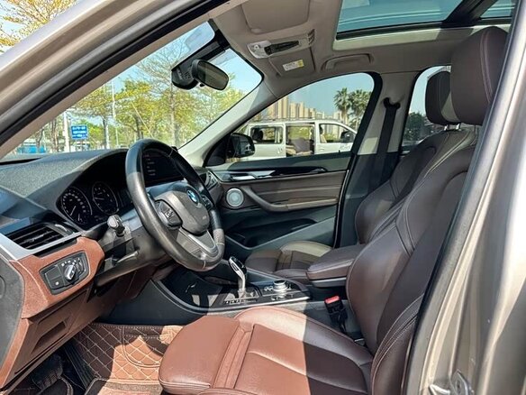2022 BMW X1 Long 20Li sDrive II (F48) Рестайлинг, золотистый, 2030000 рублей - вид 8
