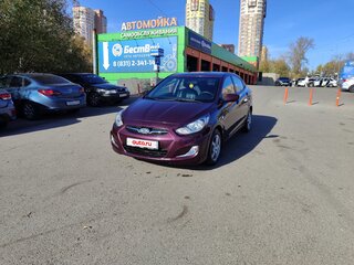 2013 Hyundai Solaris I, фиолетовый, 695000 рублей, вид 1