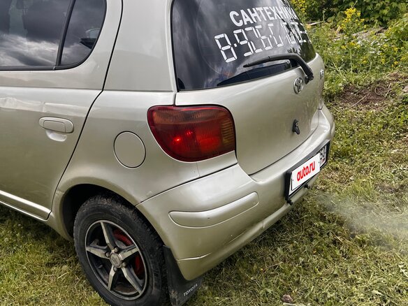2002 Toyota Vitz I (P10), серый, 350000 рублей - вид 15