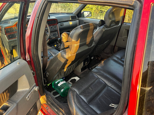 1994 Volvo 850, красный - вид 8