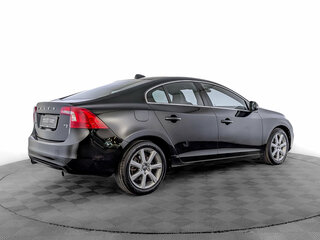 2017 Volvo S60 II Рестайлинг, чёрный, 2150000 рублей, вид 4