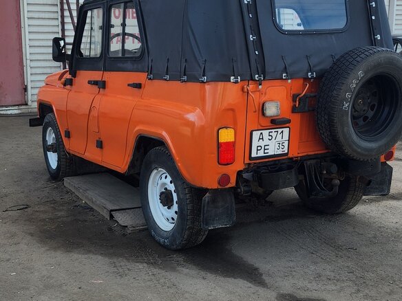 1993 УАЗ 31512, белый, 330000 рублей - вид 2