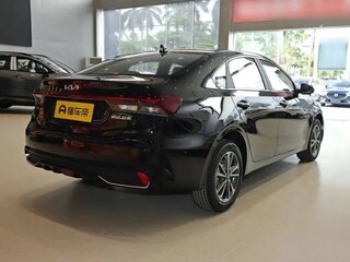2026 Kia K3 II (China Market) Рестайлинг, серый, 2160000 рублей, вид 3