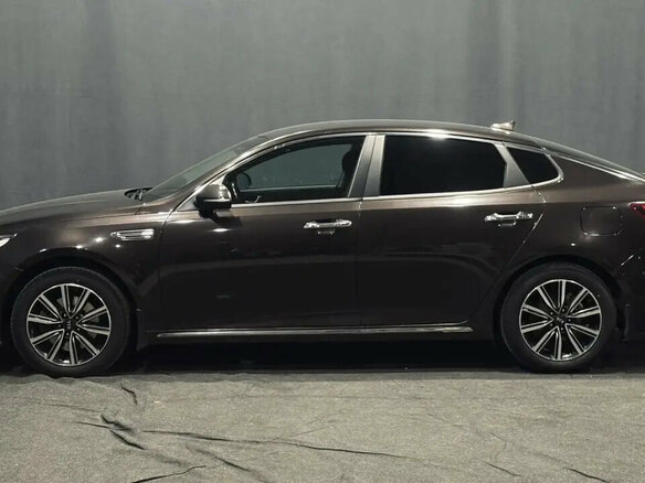 2018 Kia Optima IV Рестайлинг, коричневый, 1750000 рублей - вид 7