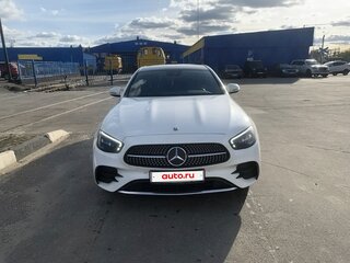2021 Mercedes-Benz E-Класс 300 d V (W213, S213, C238) Рестайлинг, белый, 4600000 рублей, вид 3