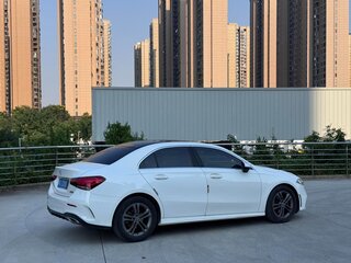 2022 Mercedes-Benz A-Класс 180 Long IV (W177), белый, 1666000 рублей, вид 4