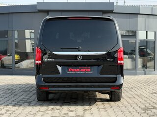 2022 Mercedes-Benz V-Класс Compact 300 d компактный III (W447) Рестайлинг, чёрный, 7500000 рублей, вид 5