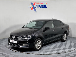 2015 Volkswagen Polo V Рестайлинг, чёрный, 881000 рублей, вид 1