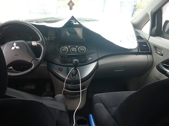 2007 Mitsubishi Grandis I, фиолетовый, 650000 рублей - вид 8