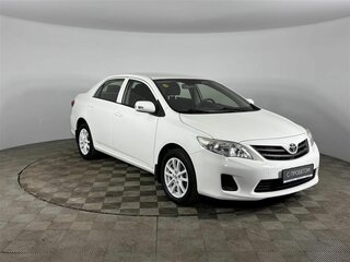 2012 Toyota Corolla X (E140, E150) Рестайлинг, белый, 999000 рублей, вид 3
