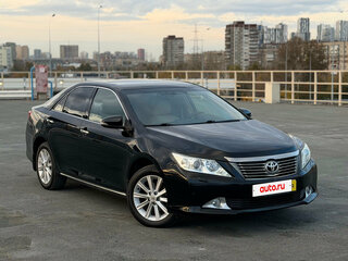 2013 Toyota Camry VII (XV50), чёрный, 1689000 рублей, вид 3