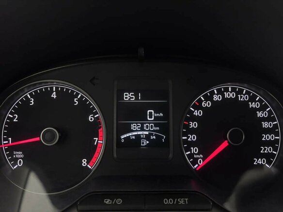 2018 Volkswagen Polo V Рестайлинг, белый, 979000 рублей - вид 9