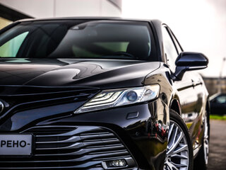 2019 Toyota Camry VIII (XV70), чёрный, 2578245 рублей, вид 2