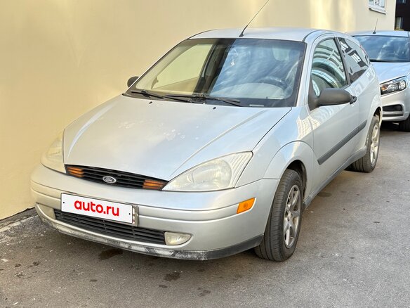 1999 Ford Focus I (North America), серебристый, 210000 рублей