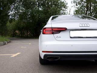 2019 Audi A4 V (B9), белый, 2250000 рублей, вид 5