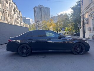 2019 Mercedes-Benz E-Класс 200 V (W213, S213, C238), чёрный, 2349000 рублей, вид 4