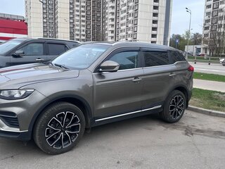 2022 Geely Atlas Pro, серый, 1350000 рублей, вид 2