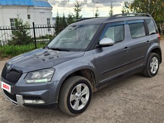 2014 Skoda Yeti I Рестайлинг, серый, 850000 рублей, вид 3