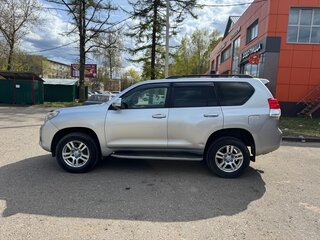 2009 Toyota Land Cruiser Prado 150 Series, серебристый, 2100000 рублей, вид 4
