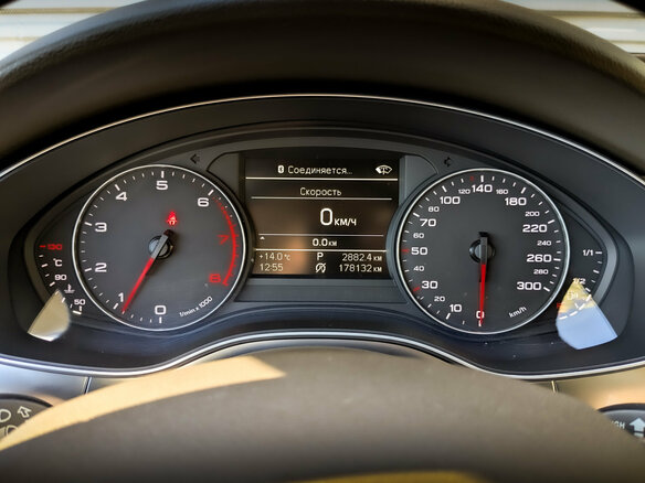 2014 Audi A6 IV (C7), чёрный, 1550000 рублей - вид 12
