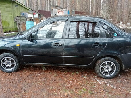 2012 Lada (ВАЗ) Granta I, чёрный, 200000 рублей, вид 5