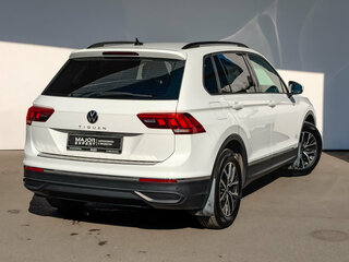 2021 Volkswagen Tiguan II Рестайлинг, белый, 2545000 рублей, вид 5