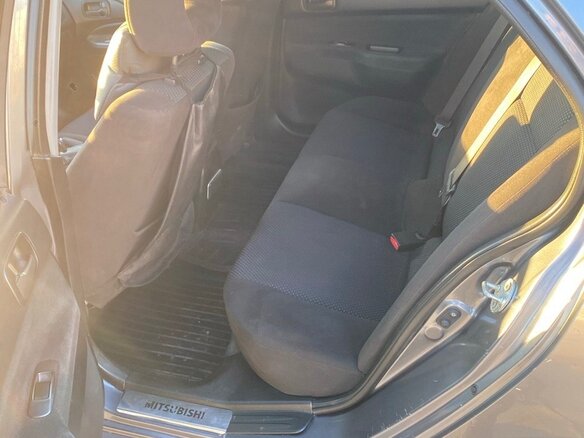 2005 Mitsubishi Lancer IX, серый, 410000 рублей - вид 14