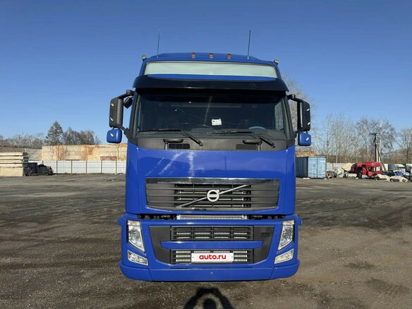 2013 Volvo FH, синий, 3170000 рублей - вид 3