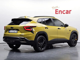 2023 Chevrolet Trax II, жёлтый, 1376000 рублей, вид 3