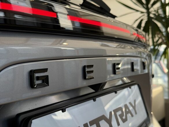 2025 Geely Cityray, серебристый, 3384990 рублей - вид 25