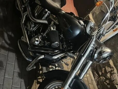 2015 Harley-Davidson Fat Boy, серый, 2100000 рублей, вид 3