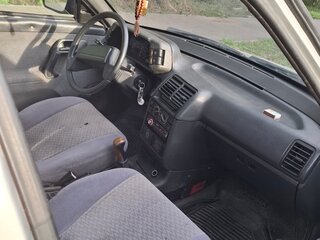 2004 Lada (ВАЗ) 2110, серебристый, 130000 рублей, вид 3