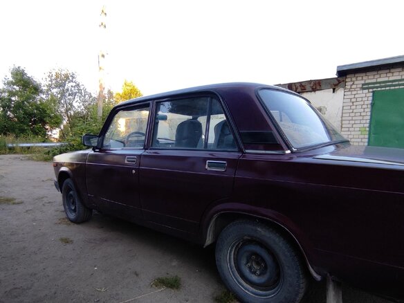 2007 Lada (ВАЗ) 2107, красный - вид 4