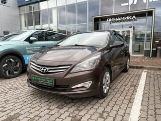 2015 Hyundai Solaris I Рестайлинг, коричневый, 985000 рублей, вид 1