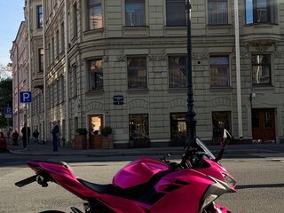 2017 Kawasaki Ninja 400, розовый, 580000 рублей, вид 3