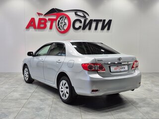 2011 Toyota Corolla X (E140, E150) Рестайлинг, серебристый, 875000 рублей, вид 5