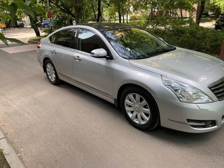 2011 Nissan Teana II (J32), серебристый, 800000 рублей, вид 3