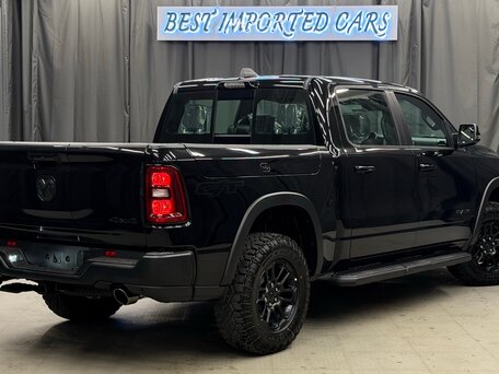 2026 Ram 1500 Crew Cab V Рестайлинг, чёрный, 9485000 рублей, вид 5
