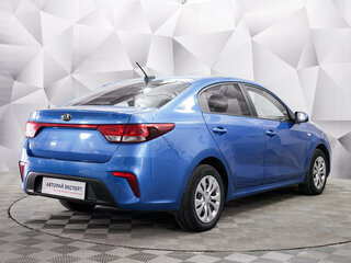 2018 Kia Rio IV, синий, 944000 рублей, вид 5