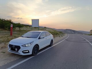 2017 Hyundai Solaris II, белый, 680000 рублей, вид 1